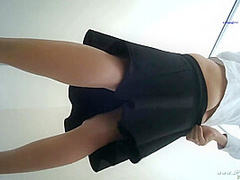 chinese girls go to toilet.327