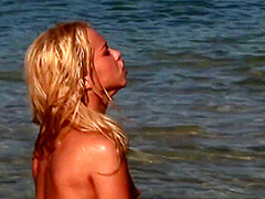 The Blonde Barbie Banks With Big Tits Loves Threesome Sex With Anal And Double Penetration