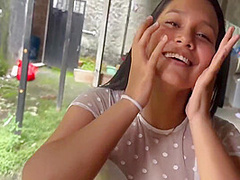 Dios Mio Publico Estudiante Se Fol R De Su Profesor Cuando La Pilla Entrando La Ropa Por El Patio Trasero De Su Casa 12 Min With Emelyn Hot And De Ja