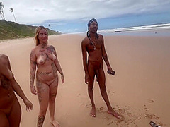 Pitbull Porn And Loira Luxx In Fudendo A Gostosa Na Praia Com Todo Mundo Vendo 12 Min