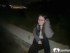 Nerdy babe gets plowed in the park