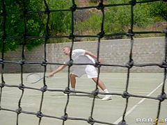 Betting On The Backspin With Nicole Aniston, Keiran Lee - Brazzers