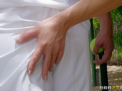Betting On The Backspin With Nicole Aniston, Keiran Lee - Brazzers