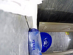 chinese girls go to toilet.527