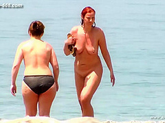 peeping Naturist Beach.42