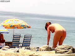 peeping Naturist Beach.42