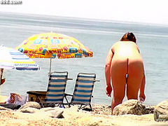 peeping Naturist Beach.42