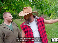 VIP4K. Sneaky Dad fucked a girl right in his vegetable garden