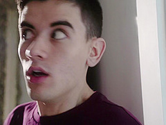 That's My Bush! With Jordi El Nino Polla, Ariella Ferrera - Brazzers