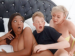 Prankster Gets A Pussy Sandwich With Daya Knight, Dee Williams, Jimmy Michaels - Brazzers