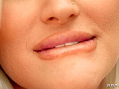 Look At All That Cash! With Julie Cash, Keiran Lee - Brazzers