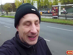 Fiamma Monti And Jason Steel - Petite Brunette Double Pounded In The Park