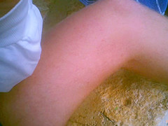 Upshorts dick flash for group of girls on beach