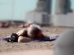 Bulge flash on beach