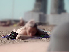 Bulge flash on beach