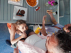 Rough Fuck At The Bbq With Manuel Ferrara, Angel Youngs - Brazzers
