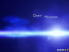 Sharing A Massage With Danny Mountain, Julia Ann, Kendall Kayden - Brazzers