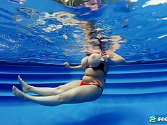 Terri Jane - Big Tit Goes Skinny Dipping In The Nude