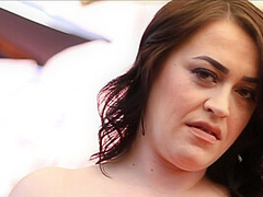 Leanne Crow - Glorious California Christmas