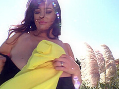 Rachel-Aldana-Natural-Beauty-2