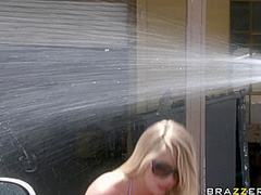 Splish-Splash I Am Cleaning Your Crack With Veronique Vega, Brynn Tyler, Keiran Lee - Brazzers