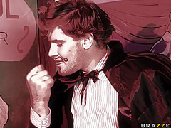 House Of Oddtitties With Johnny Sins, Madison Ivy - Brazzers