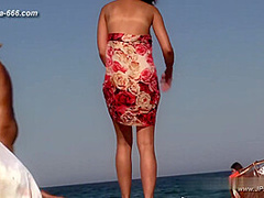 peeping Naturist Beach.45