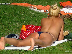 peeping Naturist Beach.46