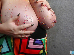 Lana Kendrick - Rainbow Sprinkles 5d 1