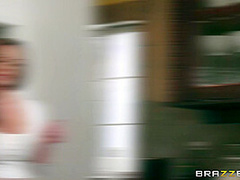 Kendra's Thanksgiving Stuffing With Jordi El Nino Polla, Kendra Lust - Brazzers