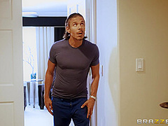 Bed, Head & Breakfast With Mick Blue, Eva Lovia - Brazzers