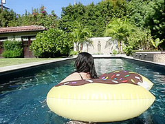 Leanne Crow - Poolside Floaties 5d 1