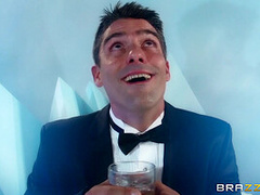 Brooklyn's Big Icy Tits With Toni Ribas, Brooklyn Chase - Brazzers