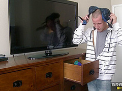 Madrastra En Control With Jessy Jones, Brandi Love - Brazzers