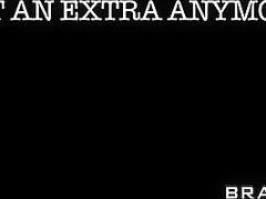 Mascot! Show Me Your Moves With Keiran Lee, Dylan Riley - Brazzers