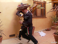 Cinco De Sexo With Toni Ribas, Aleksa Nicole, Carlo Carerra - Brazzers