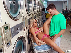 Raunchy Mind-boggling Ir Porn Video - Luna Luxe