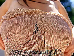 Rachel-Aldana-Glorious-Dripping-In-Gold