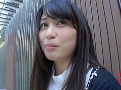 Japanese Teen Interviewed On The Streets - AsianHappyEnding