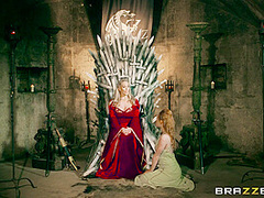 Queen Of Thrones: Part 4 (A Xxx Parody) With Xander Corvus, Dorian Del Isla, Ella Hughes, Rebecca More, Pascal White - Brazzers
