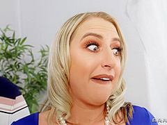 Threesome With Tiny Squirting Stepmom With Kyle Mason, Quinn Waters, Nicole Sage - Brazzers