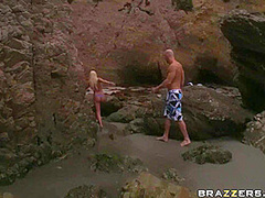 She's So Soft And Warm In My Arms With Johnny Sins, Jessica Moore - Brazzers