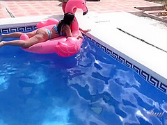 Linda Del Sol And Aunt Judys - Hot Spanish Milf Plays In The Pool