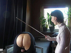 Lous Reverse Card Female R*venge