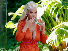 Milf Ass In A Sun Dress With Bridgette B, Manuel Ferrara - Brazzers