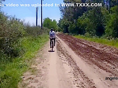 Trailer.ciclistas Tienen Sexo Cerca De Autopista Libre.cicloturismo Rural Y Sexo 8 Min