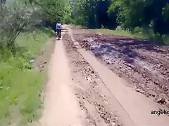 Trailer.ciclistas Tienen Sexo Cerca De Autopista Libre.cicloturismo Rural Y Sexo 8 Min