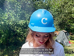 HUNT4K. Hunter seduced a handywoman, her BF caught them and saw Hunter’s cumshot inside her pussy