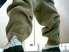 chinese girls go to toilet.547