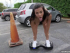 Large-bosomed chicks Tricks With Taylor Starr